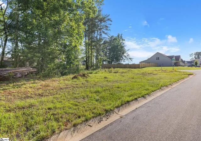 Photo 3 of Land for sale at 000 Wrenwood Ct, Greer, SC 29651 | MLS# 1598065 | Listing updated on 2026-07-17
