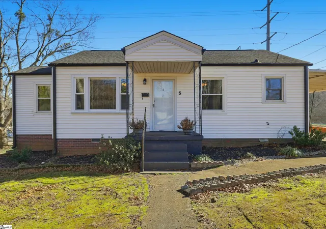Photo 1 of Single family home for sale at 5 Lenore Dr, Greenville, SC 29617 | MLS# 1573841 | Listing updated on 2026-05-18