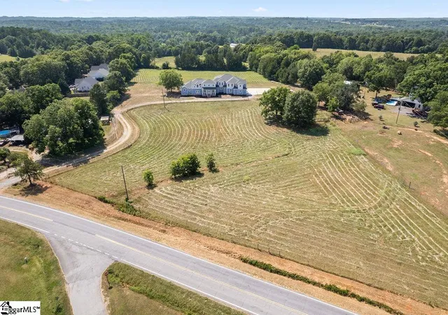 Homes for sale in Belton, SC | 4207 Old Williamston Rd, Belton, SC 29627 | MLS# 1573277