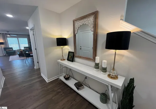 Photo 2 of Townhouse for sale at 116 Stonyway Ln, Easley, SC 29640 | MLS# 1599982 | Listing updated on 2026-09-18