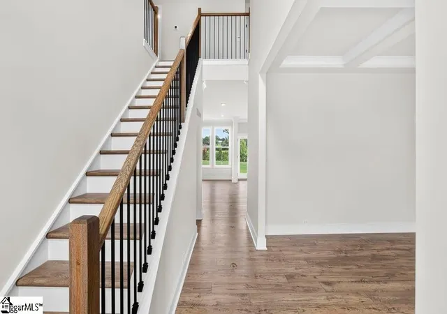 Photo 4 of Single family home for sale at 111 Sweetwood Ln, Simpsonville, SC 29680 | MLS# 1586698 | Listing updated on 2026-10-23