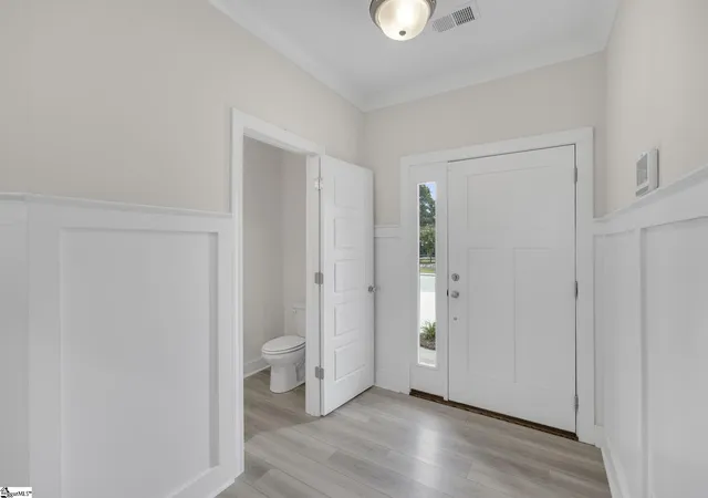 Photo 3 of Townhouse for sale at 203 Taylor Woods Ct, Greenville, SC 29607 | MLS# 1602401 | Listing updated on 2026-09-16