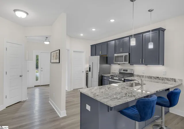 Photo 4 of Townhouse for sale at 203 Taylor Woods Ct, Greenville, SC 29607 | MLS# 1602401 | Listing updated on 2026-09-16
