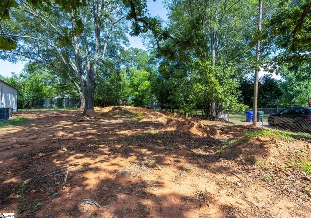 Photo 4 of Land for sale at 19 Willow Springs Dr, Greenville, SC 29607 | MLS# 1598123 | Listing updated on 2026-09-09