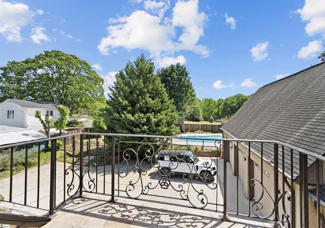 Homes for sale in Simpsonville, SC | 1311 Moore Rd, Simpsonville, SC 29681 | MLS# 1588790