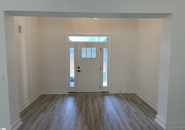 Photo 3 of Single family home for sale at 225 Rolling Waters Dr #Lot 69, Greenville, SC 29605 | MLS# 1572637 | Listing updated on 2026-09-04