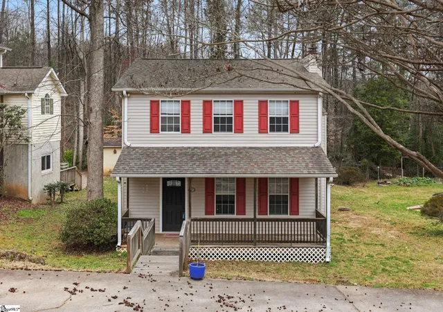Photo 1 of Single family home for sale at 1301 Winding Wy, Taylors, SC 29687 | MLS# 1596081 | Listing updated on 2026-06-26