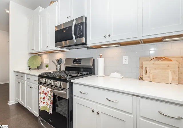 Photo 4 of Single family home for sale at 264 Double Crest Dr, Taylors, SC 29687 | MLS# 1596486 | Listing updated on 2026-07-31