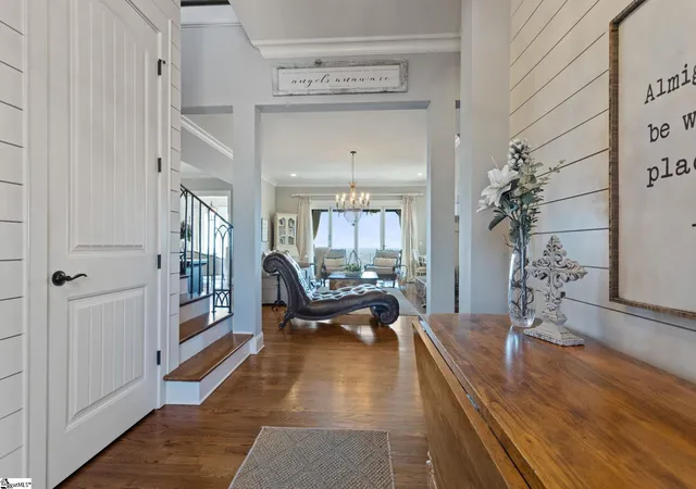 Photo 4 of Single family home for sale at 29 Grand Vista Dr, Greenville, SC 29609 | MLS# 1588891 | Listing updated on 2026-09-01