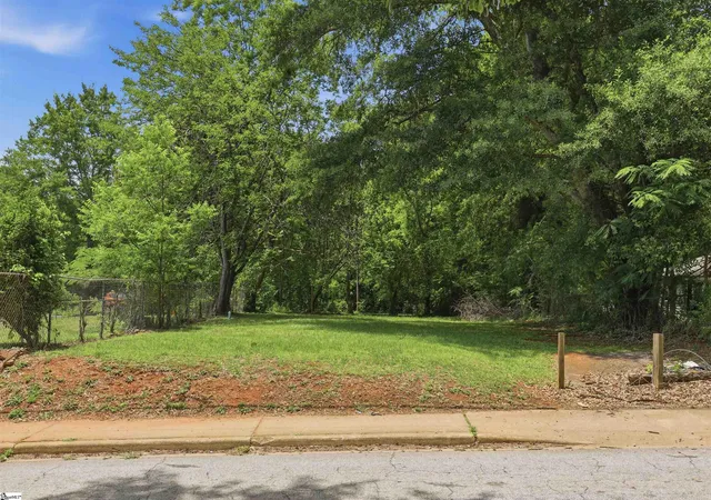Photo 1 of Land for sale at 19 Valentine St, Greenville, SC 29601 | MLS# 1592564 | Listing updated on 2026-07-17