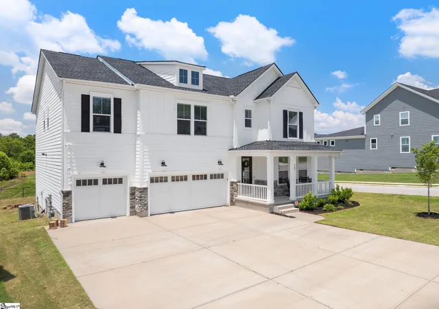 1st image of 200 Coppa Ct, Fountain Inn, SC 29644 | MLS# 1601583