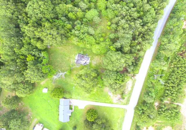 Photo 4 of Sale Pending at 626 New Harrison Bridge Rd, Simpsonville, SC 29680 | MLS# 1560995 | Listing updated on 2026-07-07