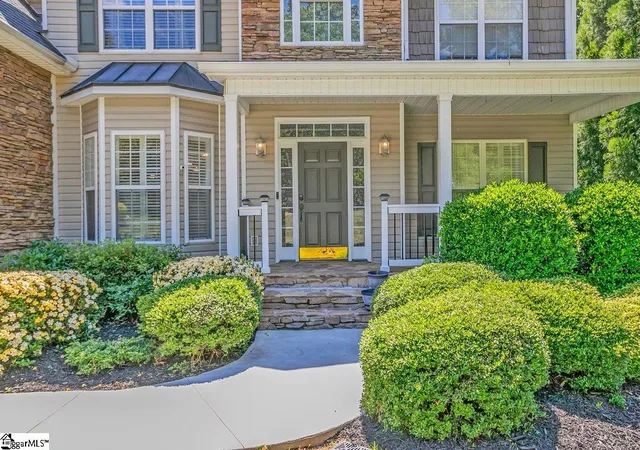Homes for sale in Taylors, SC | 67 Devonhall Wy, Taylors, SC 29687 | MLS# 1595795
