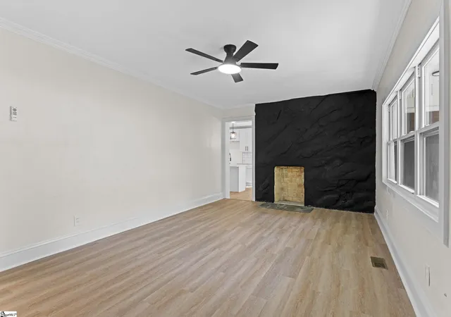 Photo 4 of Single family home for sale at 107 Coldbrook Dr, Spartanburg, SC 29306 | MLS# 1601674 | Listing updated on 2026-09-17