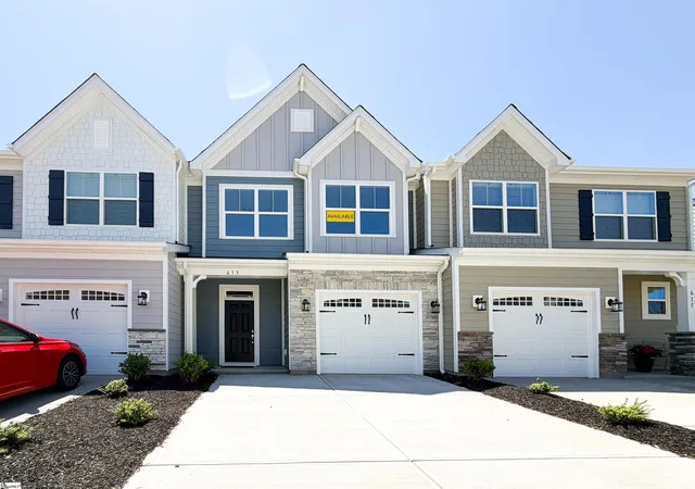 1st image of 613 Autumn Lake Rd, Simpsonville, SC 29681 | MLS# 1584773