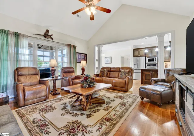 Photo 2 of Single family home for sale at 315 Sabrewood Ln, Pauline, SC 29374 | MLS# 1556432 | Listing updated on 2025-11-06