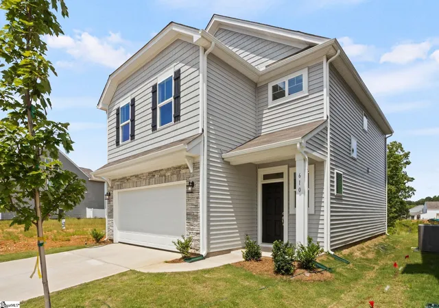 Photo 2 of Single family home for sale at 610 Werner Wy, Greenville, SC 29611 | MLS# 1595208 | Listing updated on 2026-09-16