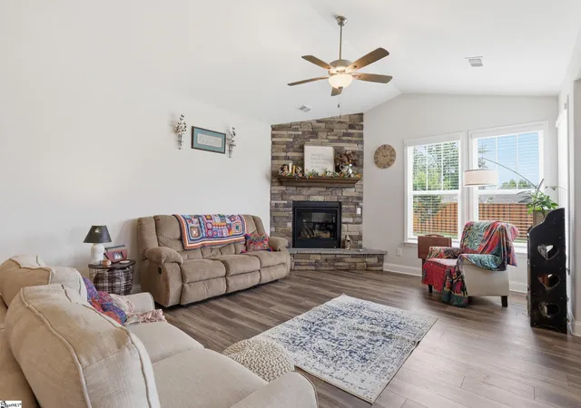 5th image of 284 Abelia Meadows Dr, Piedmont, SC 29673 | MLS# 1594596