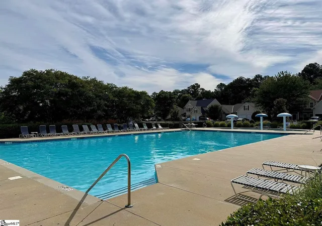 Photo 3 of Single family home for sale at 38 Golden Acre Ct, Simpsonville, SC 29681 | MLS# 1596709 | Listing updated on 2026-09-29