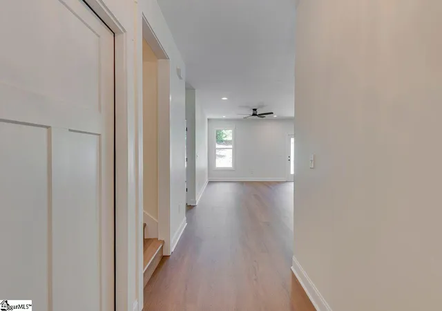 Photo 1 of Single family home for sale at 5 Carter Dr, Marietta, SC 29661 | MLS# 1589216 | Listing updated on 2026-07-16