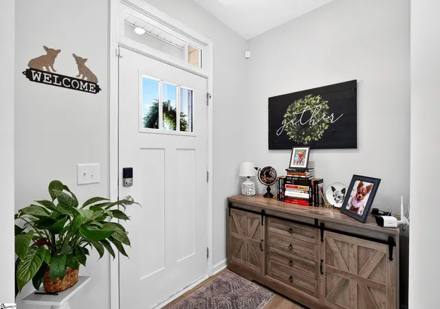 Photo 4 of Townhouse for sale at 14 Leander Dr, Greer, SC 29651 | MLS# 1591281 | Listing updated on 2026-08-25