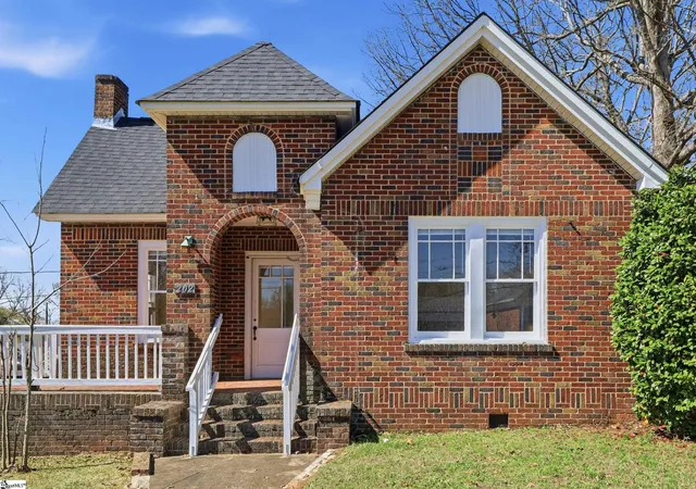 1st image of 204 S 5th St, Easley, SC 29640 | MLS# 1591519