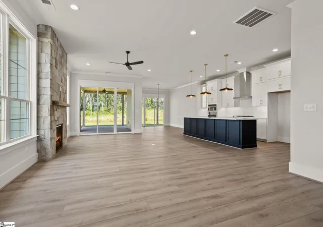 Photo 4 of Single family home for sale at 118 Deer Vista Dr, Greer, SC 29651 | MLS# 1577321 | Listing updated on 2026-09-03