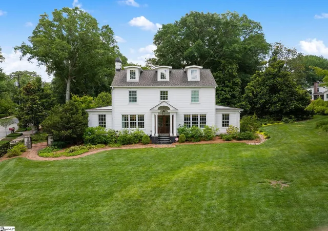 Photo 1 of Single family home for sale at 225 W Faris Rd, Greenville, SC 29605 | MLS# 1591480 | Listing updated on 2026-09-11