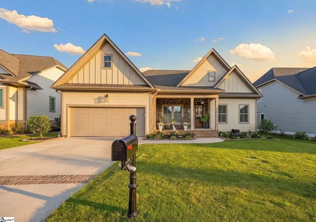 Photo 1 of Sale Pending at 216 Coronado Ct, Simpsonville, SC 29680 | MLS# 1598940 | Listing updated on 2026-09-04
