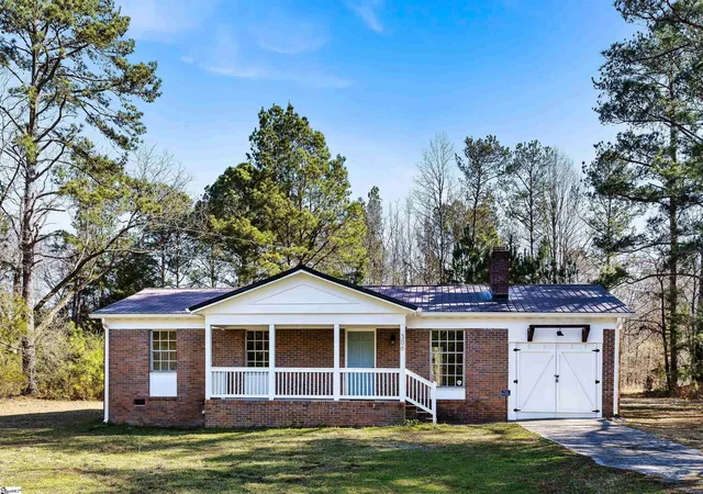 1st image of 306 Carlisle Santuc School Rd, Union, SC 29379 | MLS# 1598112