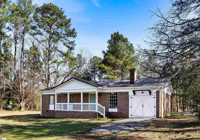 3rd image of 306 Carlisle Santuc School Rd, Union, SC 29379 | MLS# 1598112
