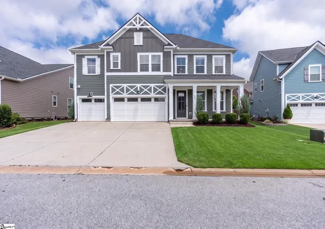Photo 1 of Single family home for sale at 431 Nebbiolo Ln, Simpsonville, SC 29681 | MLS# 1599352 | Listing updated on 2026-09-30