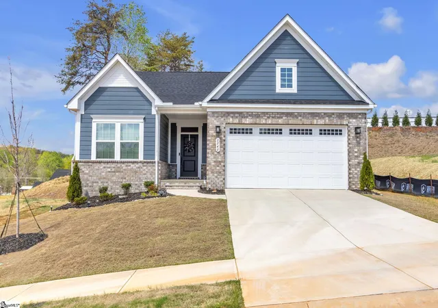 Photo 1 of Single family home for sale at 1040 Horse Whisper Run, Landrum, SC 29356 | MLS# 1586927 | Listing updated on 2026-10-16
