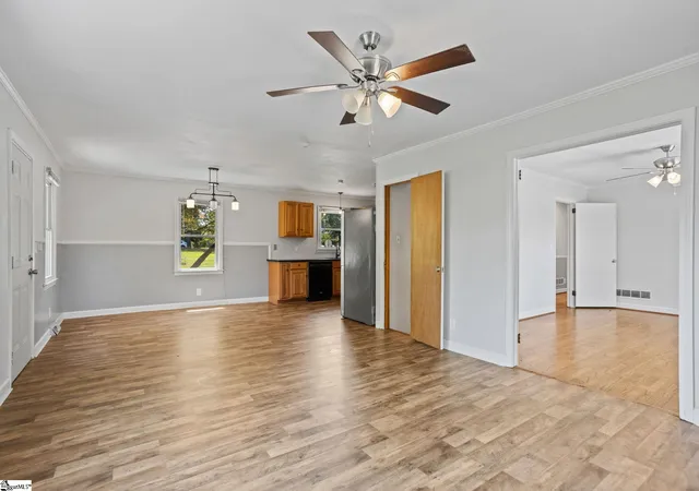 Photo 4 of Single family home for sale at 706 W Lee Rd, Taylors, SC 29687 | MLS# 1602076 | Listing updated on 2026-08-27