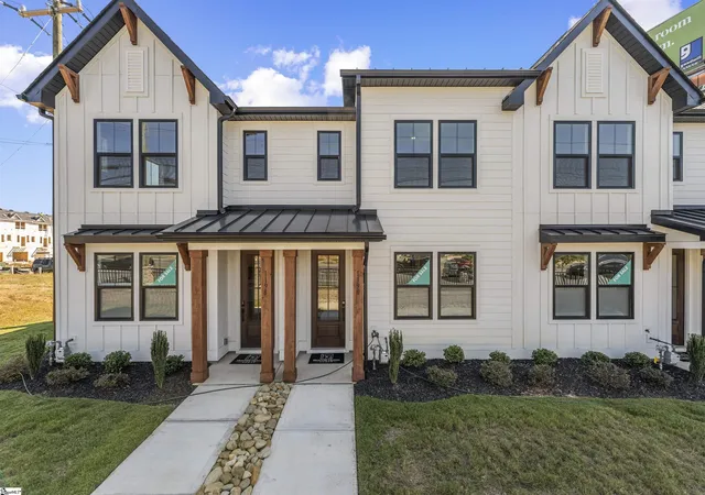 Photo 1 of Townhouse for sale at 1196 North Pleasantburg Dr, Greenville, SC 29607 | MLS# 1544408 | Listing updated on 2026-08-28
