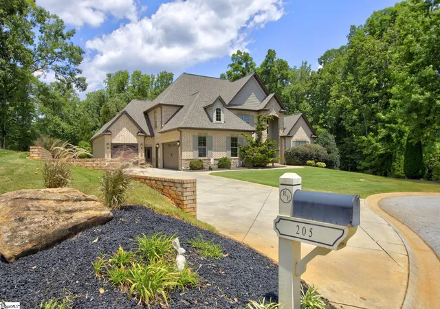 Homes for sale in Taylors, SC | 205 Scenic River Wy, Taylors, SC 29687 | MLS# 1597623