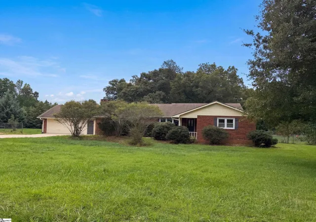 Photo 1 of Sale Pending at 161 Skinner Rd, Inman, SC 29349 | MLS# 1601821 | Listing updated on 2026-09-18