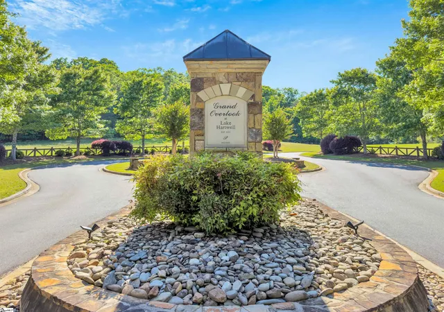 Photo 3 of Land for sale at E Grand Overlook Dr #Lot 1, Seneca, SC 29678 | MLS# 1593162 | Listing updated on 2026-06-14