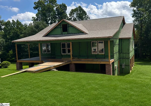 Photo 1 of Single family home for sale at 110 Saratoga Rd, Greer, SC 29650 | MLS# 1599696 | Listing updated on 2026-09-01