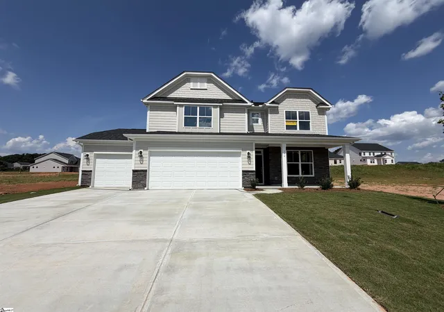 Photo 1 of Single family home for sale at 194 Kayfeld Farms Dr, Anderson, SC 29621 | MLS# 1595220 | Listing updated on 2026-09-12
