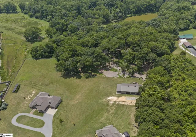 2nd image of 1000 Apple Valley Rd, Duncan, SC 29334 | MLS# 1597251