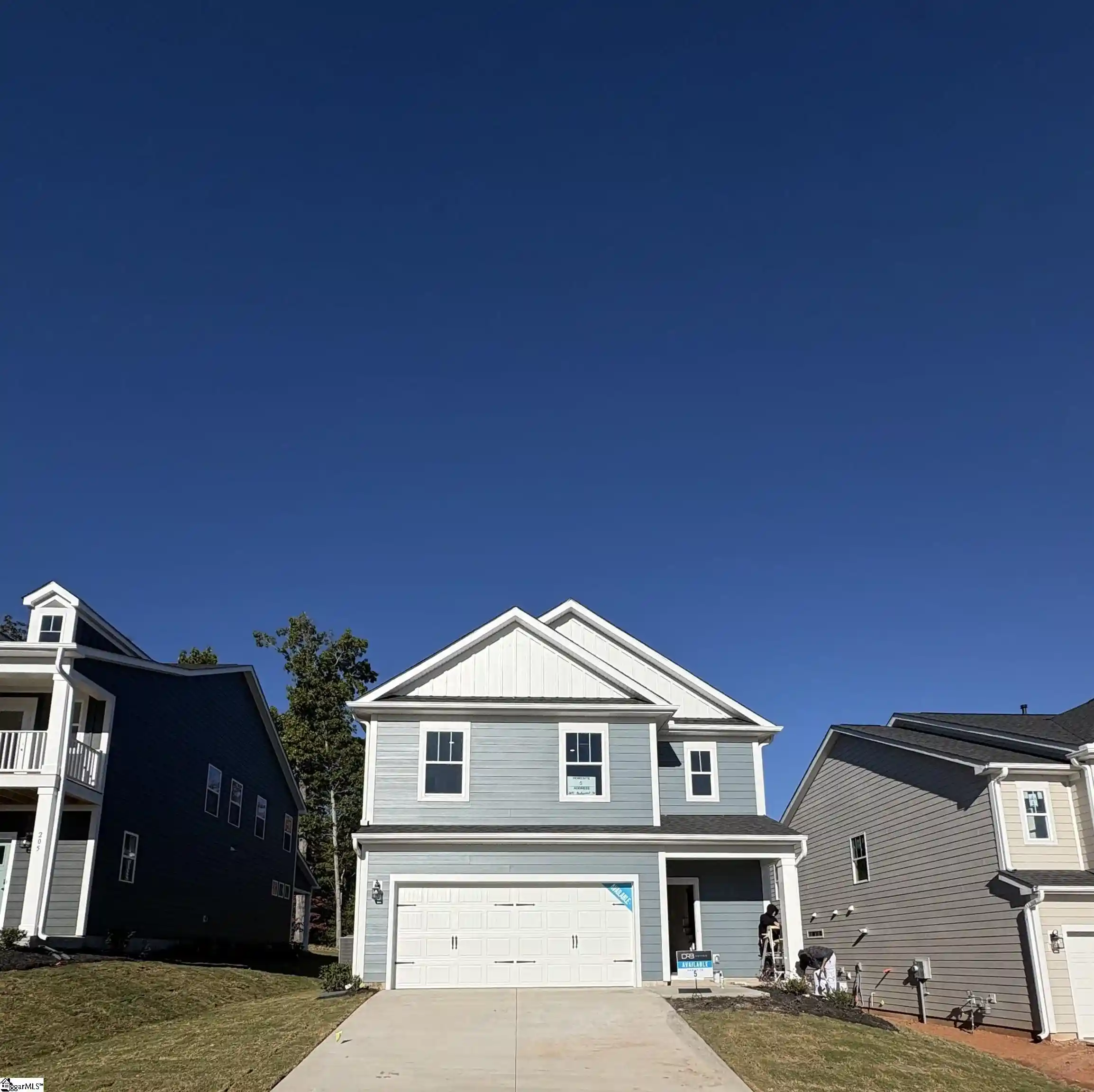 Photo 1 of Single family home for sale at 207 Burlywood St, Fountain Inn, SC 29644 | MLS# 1606191 | Listing updated on 2026-10-22