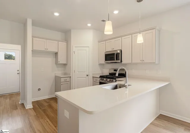 Photo 3 of Single family home for sale at 2301 Mill Loop #Lot 68, Spartanburg, SC 29301 | MLS# 1586602 | Listing updated on 2026-08-31