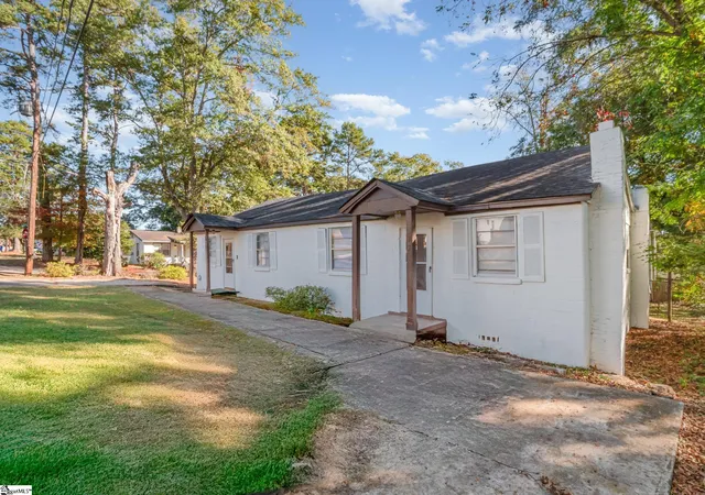 Homes for sale in Greenville, SC | 17 Bridwell Ave, Greenville, SC 29607 | MLS# 1574059