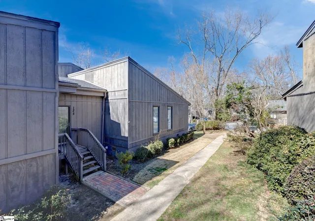 Photo 2 of Condo for sale at 125 Inglewood Wy, Greenville, SC 29615 | MLS# 1596822 | Listing updated on 2026-07-06