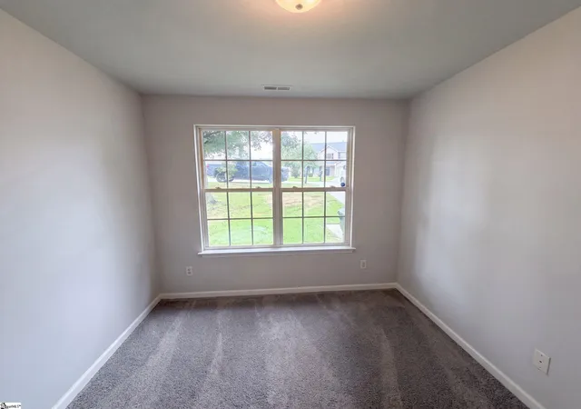 Photo 3 of Single family home for sale at 122 Catterick Wy, Fountain Inn, SC 29644 | MLS# 1602340 | Listing updated on 2026-08-31