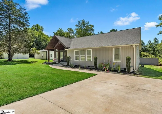 2nd image of 211 Toney Rd, Union, SC 29379 | MLS# 1595612