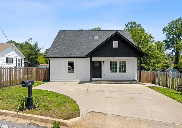 2nd image of 103 Clayton St, Greer, SC 29650 | MLS# 1595465