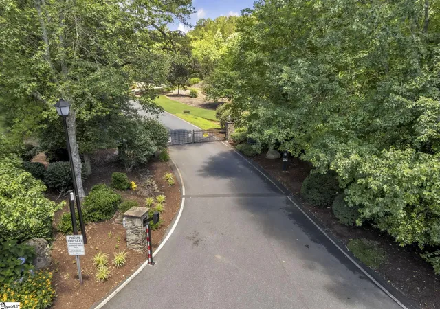 Homes for sale in Travelers Rest, SC | 6 Foxboro Rd, Travelers Rest, SC 29690 | MLS# 1560788