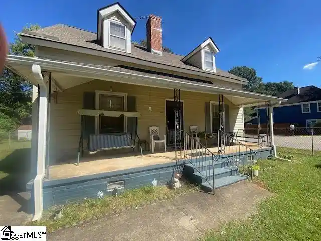 Photo 1 of Single family home for sale at 12 Bryant St, Greenville, SC 29611 | MLS# 1606824 | Listing updated on 2026-10-16